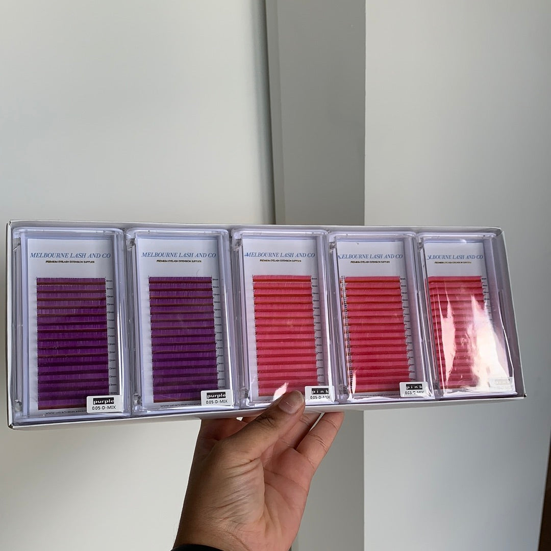Coloured Volume Lashes (0.05) (Pink/White/Purple)